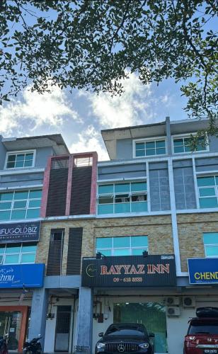 RAYYAZ INN in Pandak Beach