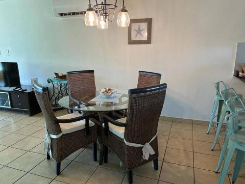 3 Bed 2 Bath 2 Parking 5 pools in Loiza