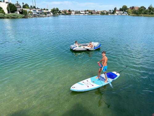 Lake House Senec