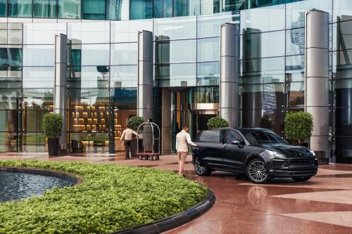 Jumeirah Living World Trade Centre Dubai - image 7