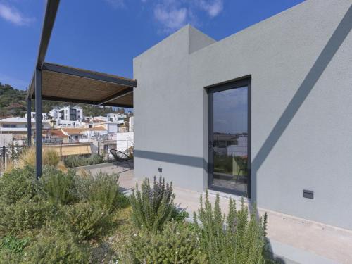 Luxury Acropolis Rooftop Apartment - image 10