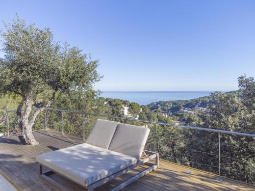 Leo, Begur (foto 7)