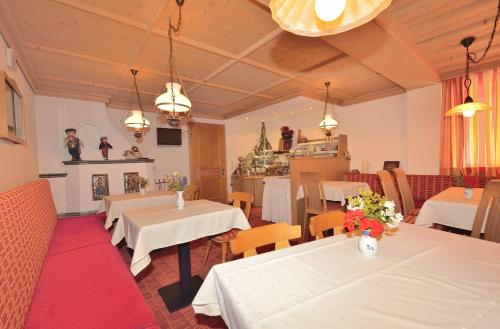 Hotel Garni Viktoria - image 7