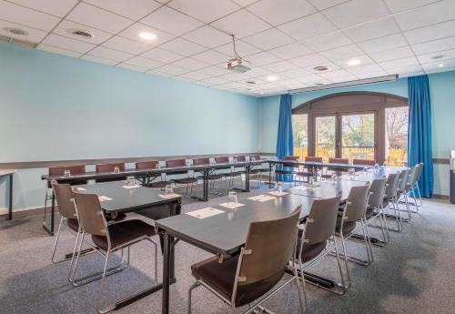 ibis Marseille Est La Valentine - image 9