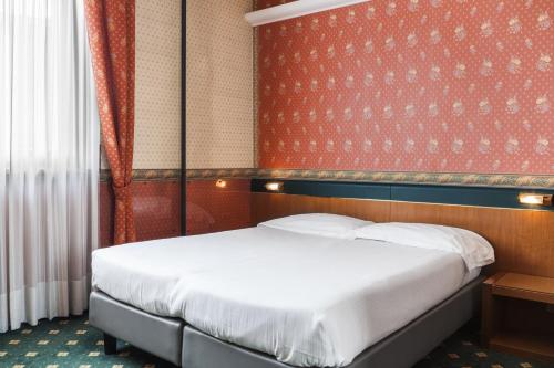 Hotel Des Etrangers, Milan (photo 11)