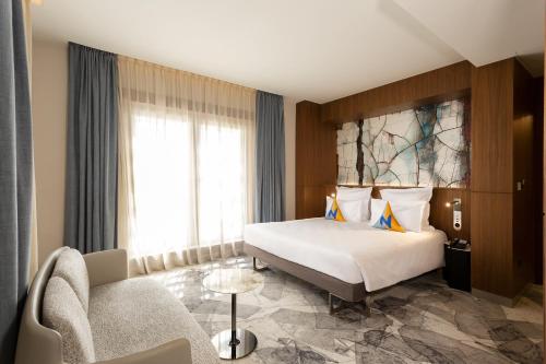 Novotel Tunis Lac – khách sạn tại Jardins De Carthage
