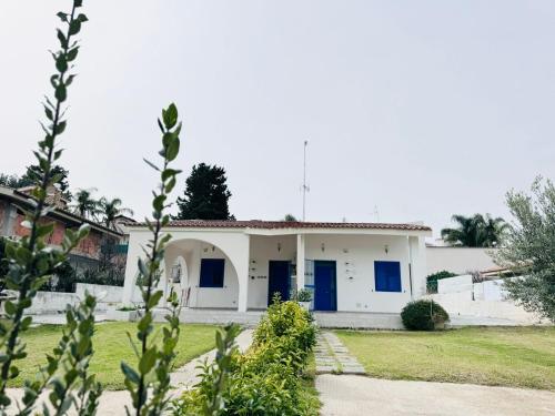4 bedrooms, 6 beds