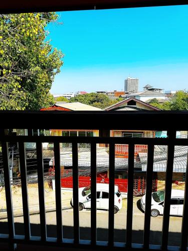 비홈 앤 호스텔 - 발코니/테라스