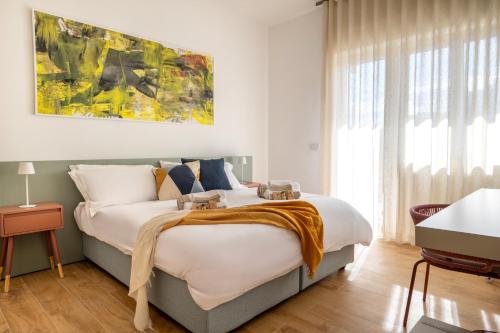 New Elegant 2 bedroom Apt. near Parco 2 Giugno