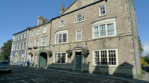 B&B Knaresborough - Orchard Club - Newton House - Bed and Breakfast Knaresborough