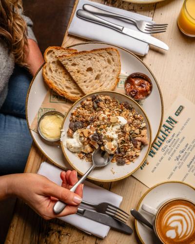 The William IV - image 7