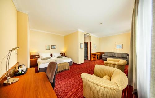 Apollo Hotel Bratislava - image 6