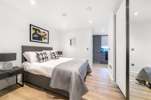 Modern and Stylish Studio Apartment in East Grinstead