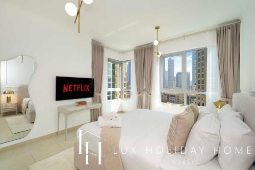 LUX The Stunning Fountain View Suite, Dubai (photo 8)
