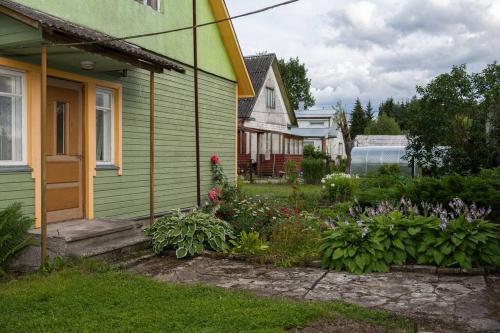 Viesnīcas āriene, Mamma maja in Kivioli