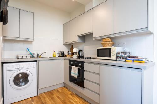 Flat w/ Balcony & Canal view - 4min to station, Dublin (fotografie 2)
