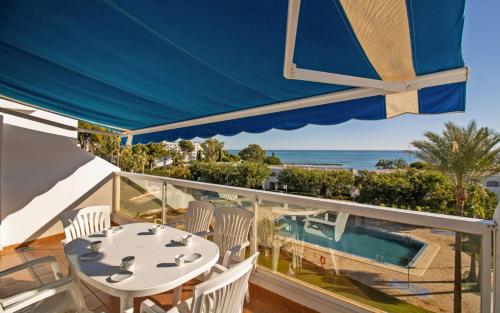 Apartment with Sea View image 10