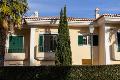 Entrance, Quinta do Lago Golfside Retreat in Ludo