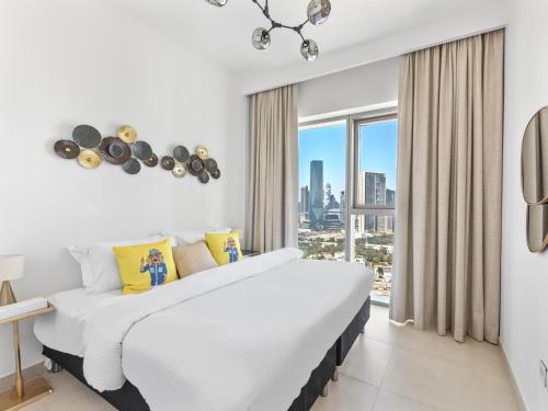 Contemporary 2BDR with Downtown views-28 - image 13