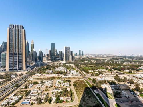 Contemporary 2BDR with Downtown views-28 - main image