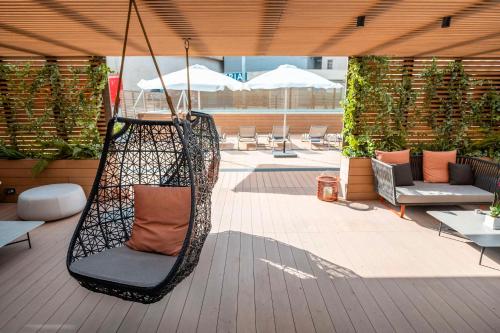 Hyatt Regency Barcelona Tower - image 9