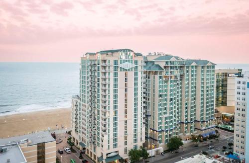 Hilton Vacation Club Ocean Beach Club Virginia Beach in Virginia Beach, USA