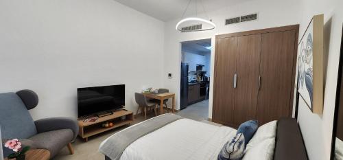 Shaista Azizi Residence - Al Furjan by Golden Casa, Dubai (Foto 3)