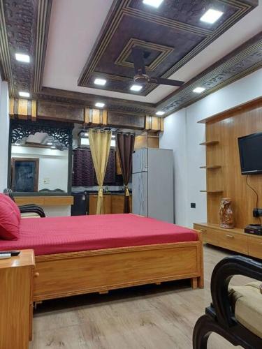The Maharaja Suite Moti Nagar DLF