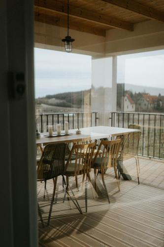 Skats, Vass Villa Vendégház és Pincészet Felsőörs (Vass Villa Vendeghaz es Pinceszet Felsoors) in Felsoors
