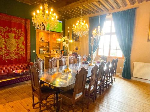 Chateau Bourgeoisie *** in Mussey