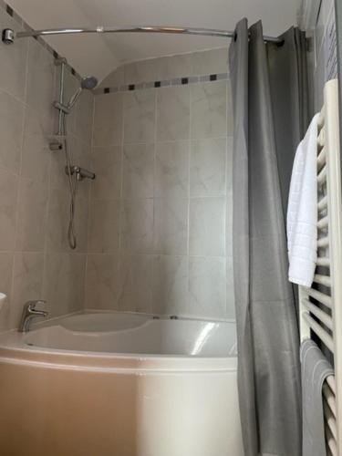 The Hay Suite - image 4
