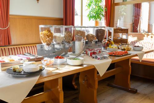 Ételek és italok, Albhotel Bahnhöfle (Albhotel Bahnhofle) in Amstetten
