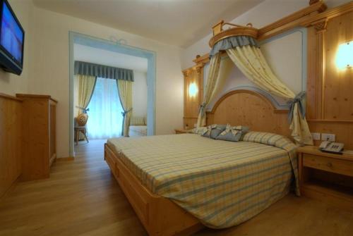 1 queen bed