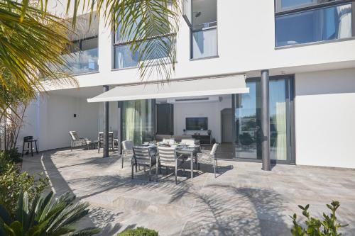 Almaria Villas 4