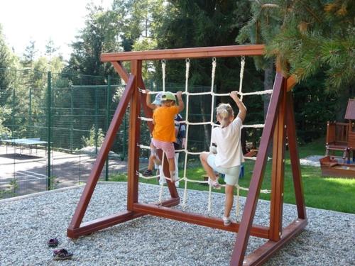 Παιδική χαρά, Ernesta Club Lipno in Λίπνο ναντ Βλτάνου