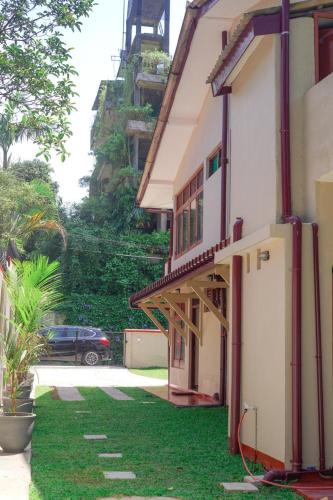 A & N Anchorage Rented Home 60 sq m Approved by Sri Lanka Tourism Development Authority in Nawala Area