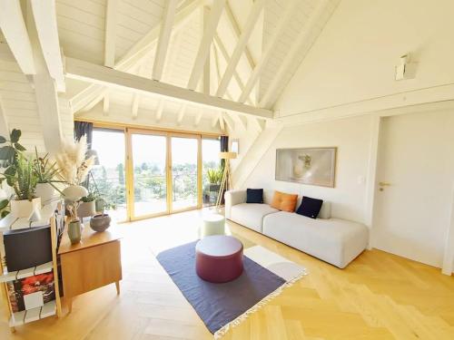 Attic Apartement - Penthouse 2 Bedrooms in Crissier, Schweiz