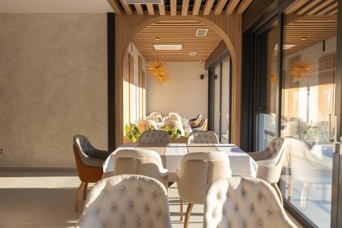 La Terrazza Hotel & Restaurant in Ferizaj