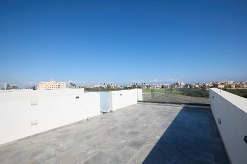 Villa with Private Pool image 10