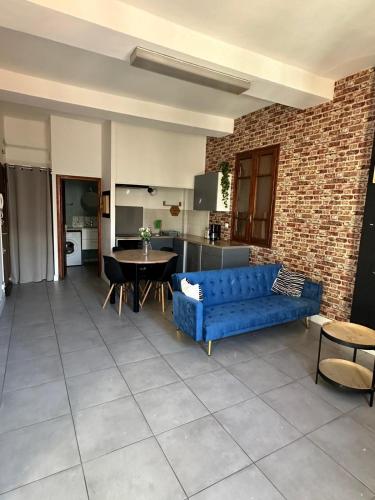 Appartement refait à neuf et parking gratuit - Location saisonnière - Perpignan