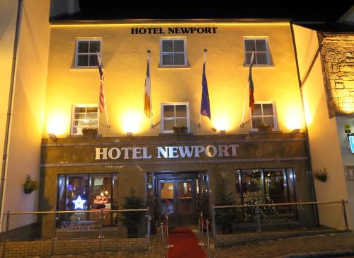 Laluan Masuk, Hotel Newport in Newport