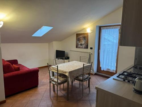  Attico panoramico in zona centrale in Oltre il Colle