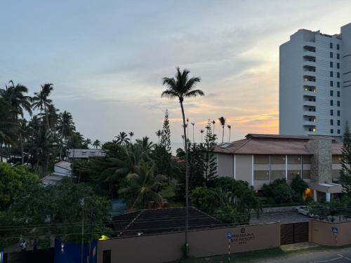 발코니/테라스, Sugar Hostel Weligama- Co-Living & Co-Working in 웰리가마