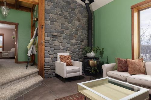 239 Aspen Meadows Rd Home - On Ski Hill Road 239 Aspen Meadows Rd Home - On Ski Hill Road