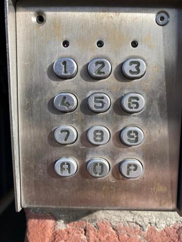 Bejárat, Appartement lumineux rez-de-chaussée prox GARE (Appartement lumineux rez-de-chaussee prox GARE) in Cambrai