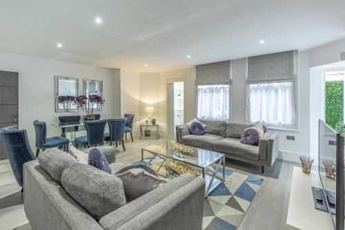 Green Street Residences by Q Apartments - main image