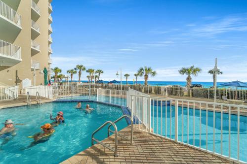 Majestic Sun Beach Resort by Panhandle Getaways - image 2