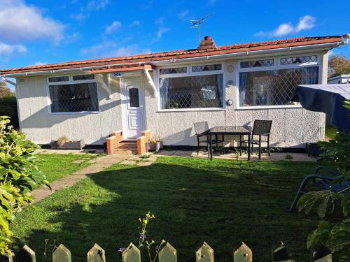 Beach & Tonic beachside chalet in Humberston