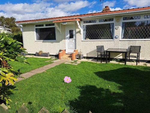 Beach & Tonic beachside chalet in Humberston