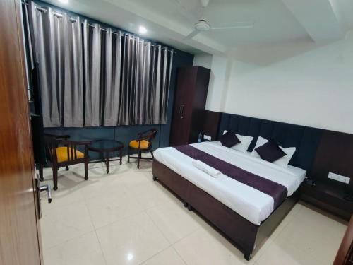 B&B New Delhi - Hotel Starline Residency Jahangirpuri Delhi - Bed and Breakfast New Delhi